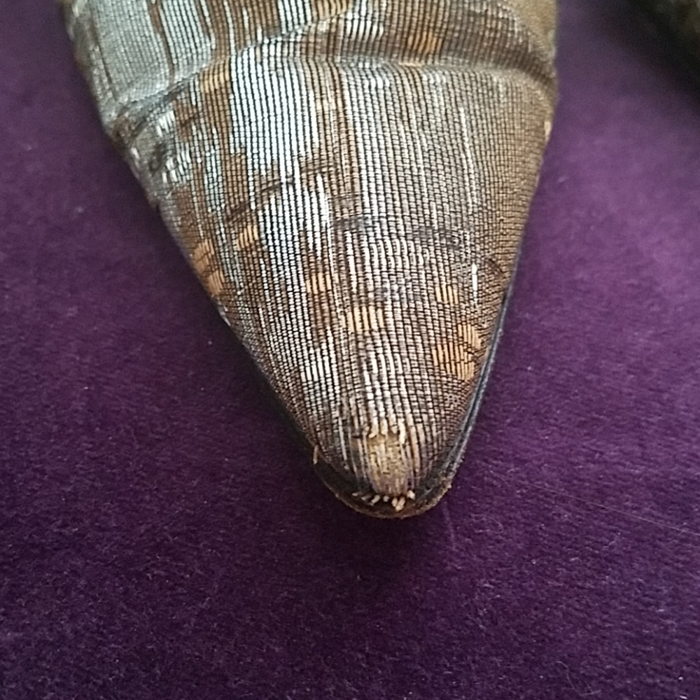 [Yves Saint Laurent] Metallic Brocade Pumps - Picture 7 of 8